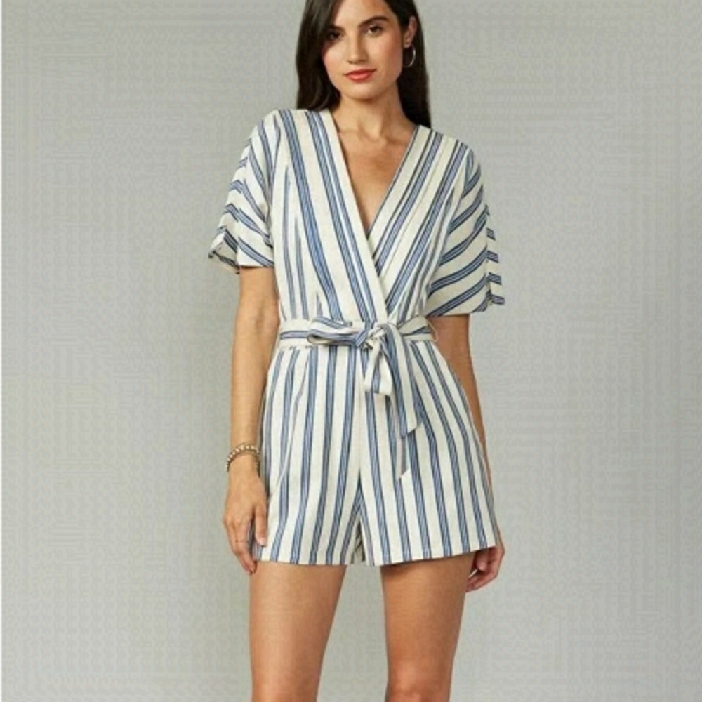 Greylin Anthropologie Josie Romper Small